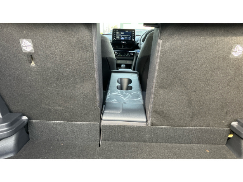 Toyota Yaris Cross 1.5 Hybrid Design 5dr CVT Hybrid Estate